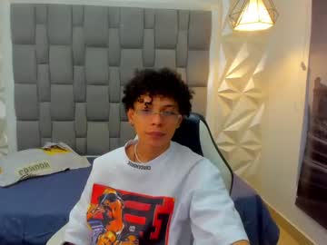 [07-02-23] skinnygeorgy_bigcock private show video from Chaturbate