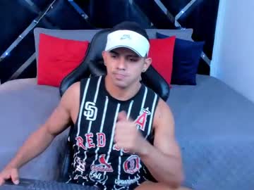 [22-01-24] theo_white1 record private sex video from Chaturbate