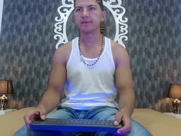 [15-04-23] maximo_6 video from Chaturbate