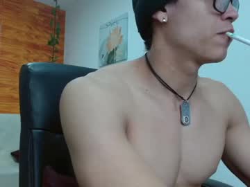 [12-01-24] suazergym record video with toys from Chaturbate