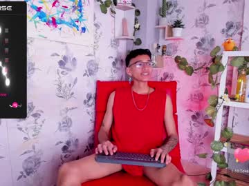 [16-11-23] charlieerusso record video with toys from Chaturbate