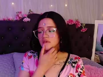 [20-10-22] zoee_moon1 show with toys from Chaturbate
