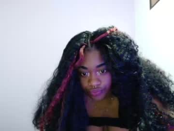[05-06-23] lisa_chelsea cam show from Chaturbate