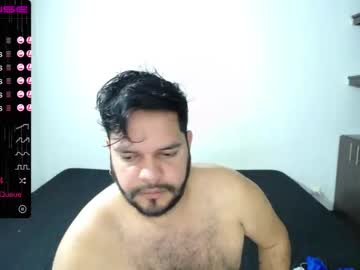 [18-04-22] john_derek13 show with toys from Chaturbate.com