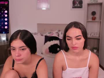 [03-12-22] heleen__cute public show video from Chaturbate.com