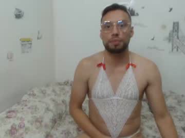 [10-12-22] astroboyhot public show from Chaturbate