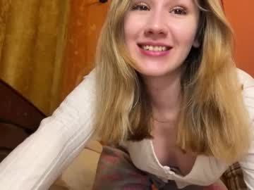 [01-05-23] juicyy_rich_ cam show from Chaturbate.com