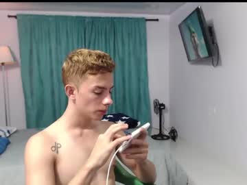 [31-01-24] aronjay2th1 chaturbate show with toys