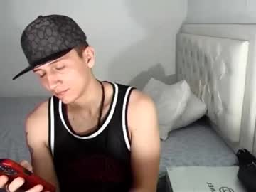 [20-03-24] a_n_g_e_l_i_t_o show with toys from Chaturbate.com