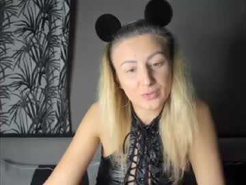 [28-10-23] playfulaudrey public show video from Chaturbate