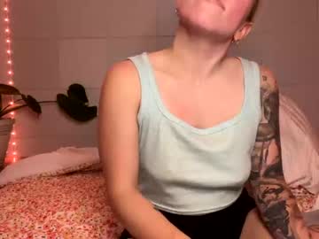 [22-10-23] mandie_baby public show video from Chaturbate.com