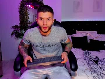 [08-10-23] frankfarrellx private sex show from Chaturbate