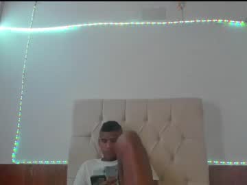 [01-02-24] david_hot777 chaturbate public show