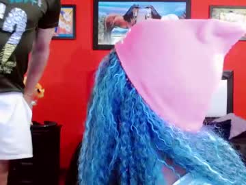 [14-08-22] hillarys_michell public show video from Chaturbate.com