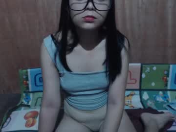 [28-03-22] beatrice_24 video from Chaturbate.com