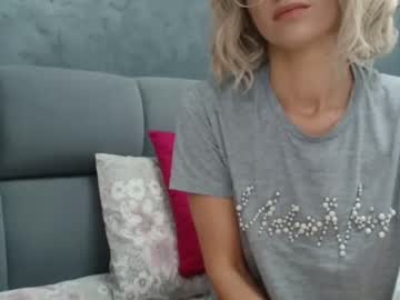 [01-04-22] zuzuyy webcam video from Chaturbate