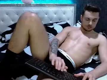 [12-01-24] christianhot_ record video with dildo from Chaturbate