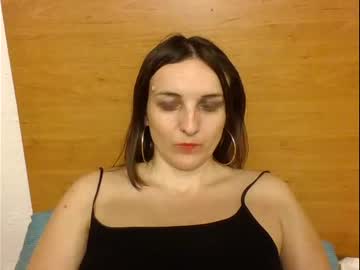 [31-12-22] mellanyxxx public show from Chaturbate