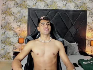 [22-03-24] isaac_cameron record premium show from Chaturbate.com