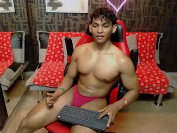 [24-11-23] karl_aesthetic cam show from Chaturbate.com