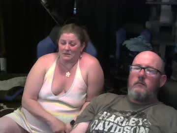 [10-05-22] farmerandthedoll chaturbate dildo