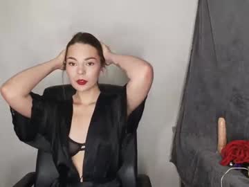 [06-02-22] pineapple_pie_ public show from Chaturbate.com
