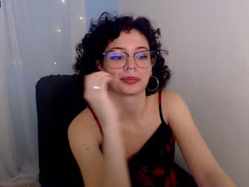 [08-07-22] maria_collins record public show from Chaturbate.com