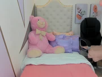 [08-07-23] mia_leroy public show from Chaturbate