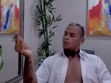 [11-01-22] killer_strongxx chaturbate public show