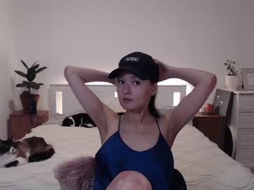 [08-04-22] heiwagray record public webcam video from Chaturbate.com