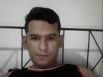 [20-04-22] mateus_fox show with toys from Chaturbate.com