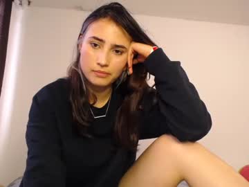 [02-07-22] crystal_roses public show video from Chaturbate