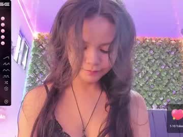 [12-01-23] kitty_lissa chaturbate show with toys