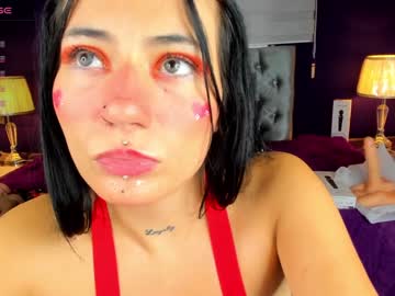 [19-03-24] miss___charlotte video with toys