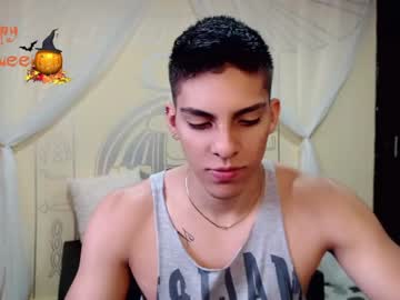 [11-10-22] sebas_028 chaturbate show with cum