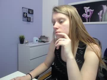 [08-03-22] mayaa_li record video with toys from Chaturbate