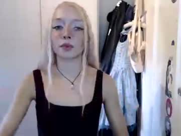 [23-06-22] lanaangie public show video from Chaturbate.com