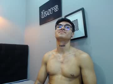 [06-11-22] stiiven_quartzz chaturbate show with toys