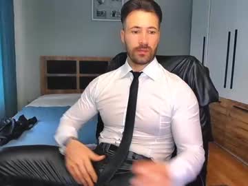 [17-04-24] mikestrip private sex show from Chaturbate