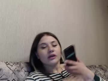 [11-04-24] kira_taylors_ cam show from Chaturbate