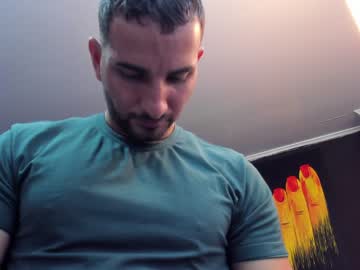 [26-02-24] lorenzo_walker_ record video with toys