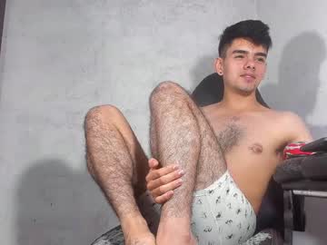 [10-12-23] christopher_badboy cam show from Chaturbate