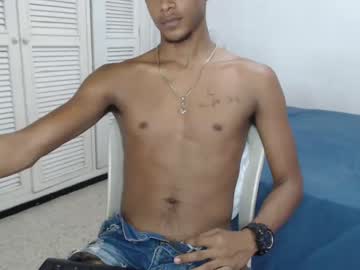 [01-08-22] axeel_0 show with cum from Chaturbate