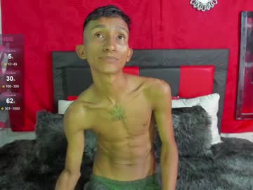 [13-05-24] thiago_vides show with cum from Chaturbate