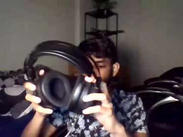 [18-04-22] awrun_ private show from Chaturbate