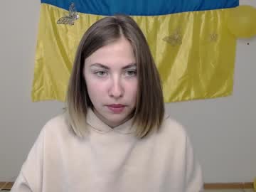 [22-04-22] sweet_doll_lily_ record video with dildo from Chaturbate.com