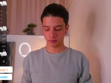 [16-01-23] justin_cutee1 record public show from Chaturbate.com