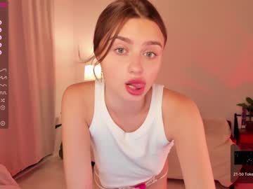 [04-08-22] kralya_smile public show from Chaturbate