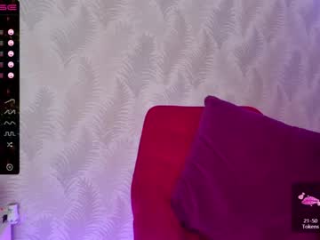 [28-04-22] katiexcurly public webcam video from Chaturbate