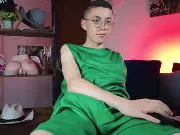 [27-08-24] elian_cooper18 record public webcam video